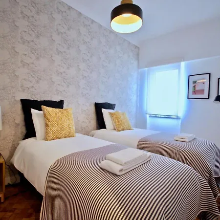 Apartment Akicity Amoreiras Aquamarine Lisbon